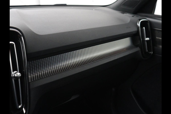 Volvo XC40 1.5 T5 Recharge Inscription | Panoramadak | Leder | 360 Camera | Stoelverwarming | Adaptive cruise | Carplay | Harman/Kardon | Achterbankverwarming |