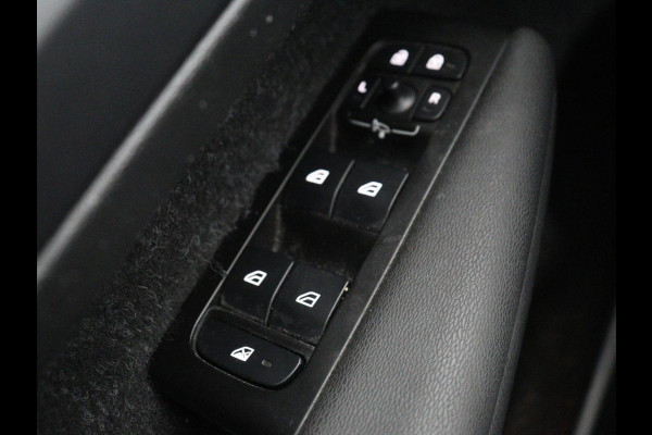 Volvo XC40 1.5 T5 Recharge Inscription | Panoramadak | Leder | 360 Camera | Stoelverwarming | Adaptive cruise | Carplay | Harman/Kardon | Achterbankverwarming |