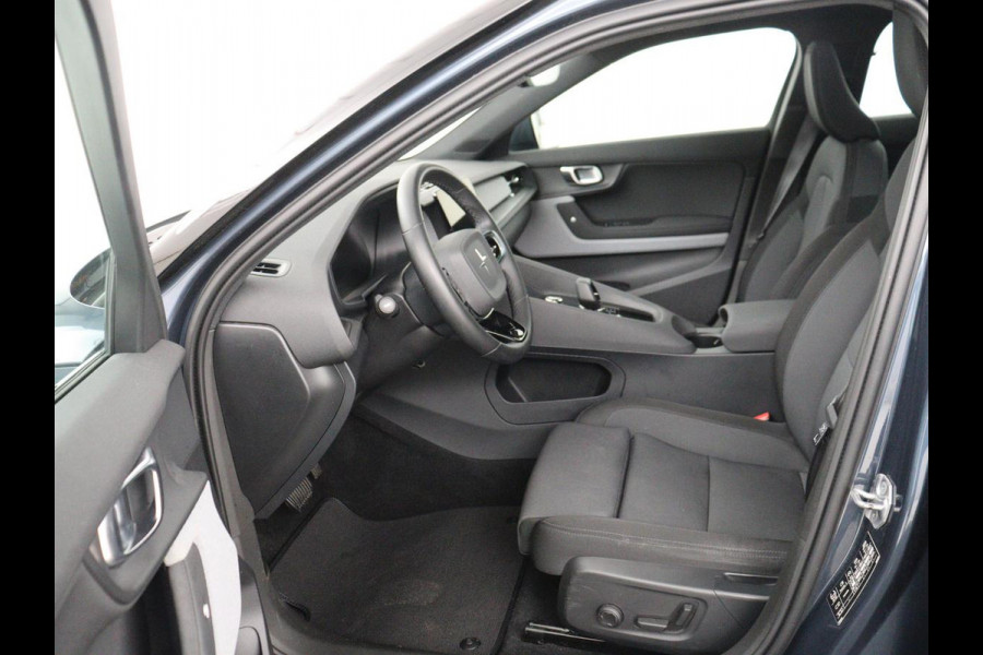 Polestar 2 Long Range Dual Motor Launch Edition 78kWh | SOH 92% |  Panoramadak | Trekhaak | 360 Camera | Achterbankverwarming | Adaptive cruise | Carplay | Camera | Stoelverwarming | Keyless