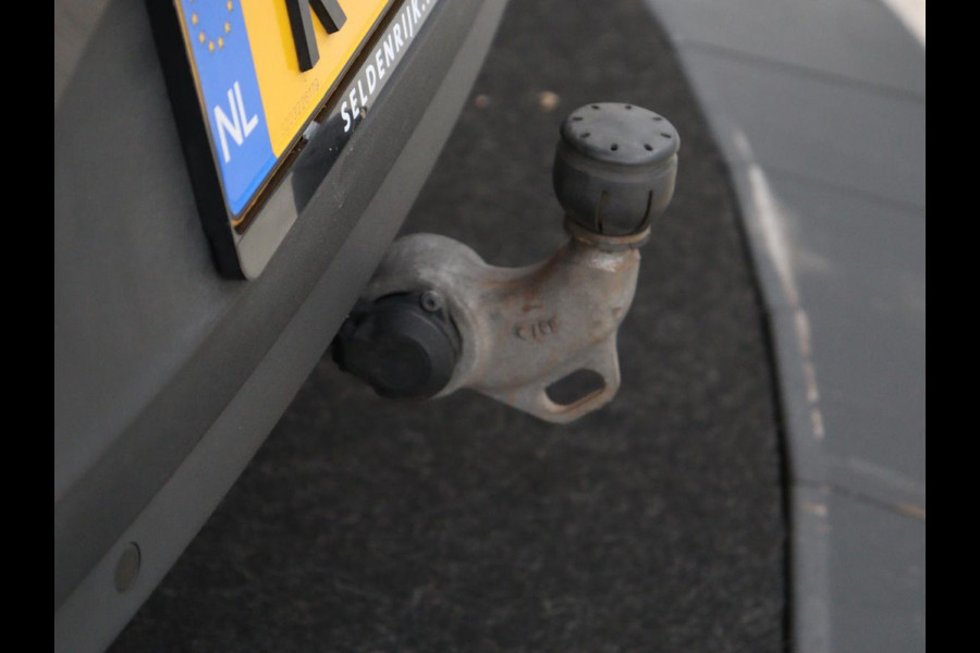 Polestar 2 Long Range Dual Motor Launch Edition 78kWh | SOH 92% |  Panoramadak | Trekhaak | 360 Camera | Achterbankverwarming | Adaptive cruise | Carplay | Camera | Stoelverwarming | Keyless