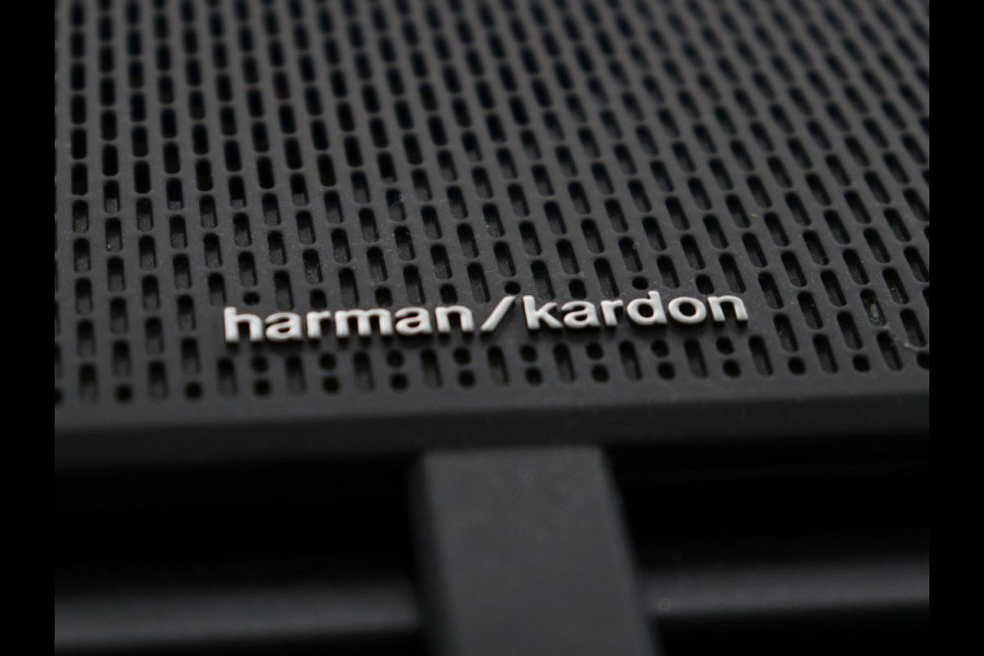 Polestar 2 Long Range Dual Motor Launch Edition 78kWh | SOH 92% |  Panoramadak | Trekhaak | 360 Camera | Achterbankverwarming | Adaptive cruise | Carplay | Camera | Stoelverwarming | Keyless