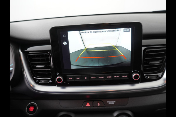Kia Stonic 1.0 T-GDi MHEV DynamicPlusLine - Apple/Android Carplay - Navigatie - Cruise Control - Stoel/Stuurverwarming - Lichtmetalen Velgen - Fabrieksgarantie Tot 2032