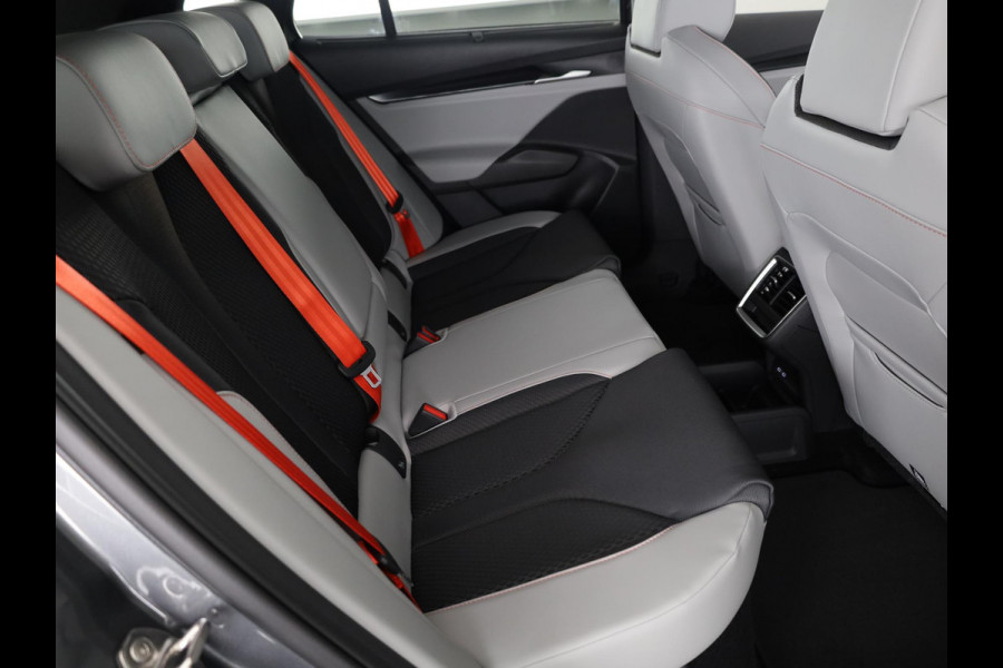 Škoda Elroq 85 Business Edition | Elek. stoel | Head up display | 360 camera | Canton Sound | Adaptive Cruise |
