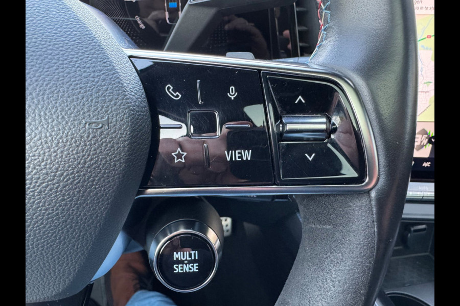 Renault Austral 1.2 E-Tech Full Hybrid 200 Iconic Esprit Alpine / Pano / Harman Kardon / Head up / 4 Cotrol