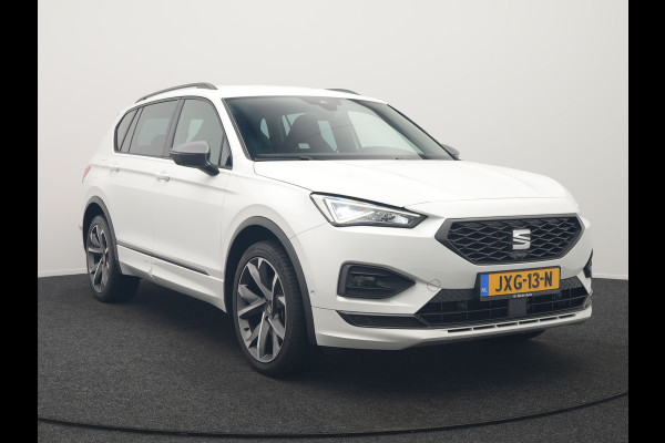 Seat Tarraco 1.4 TSI e-Hybrid FR Plug In Hybrid 245pk Dealer O.H. PHEV | Trekhaak Af Fabriek | Adaptive Cruise | 360 Camera | Alcantara Sportstoelen Memory & Verwarmd | Sfeerverlichting | Stuur Verwarmd | Keyless | Apple Carplay | Navigatie | DAB |