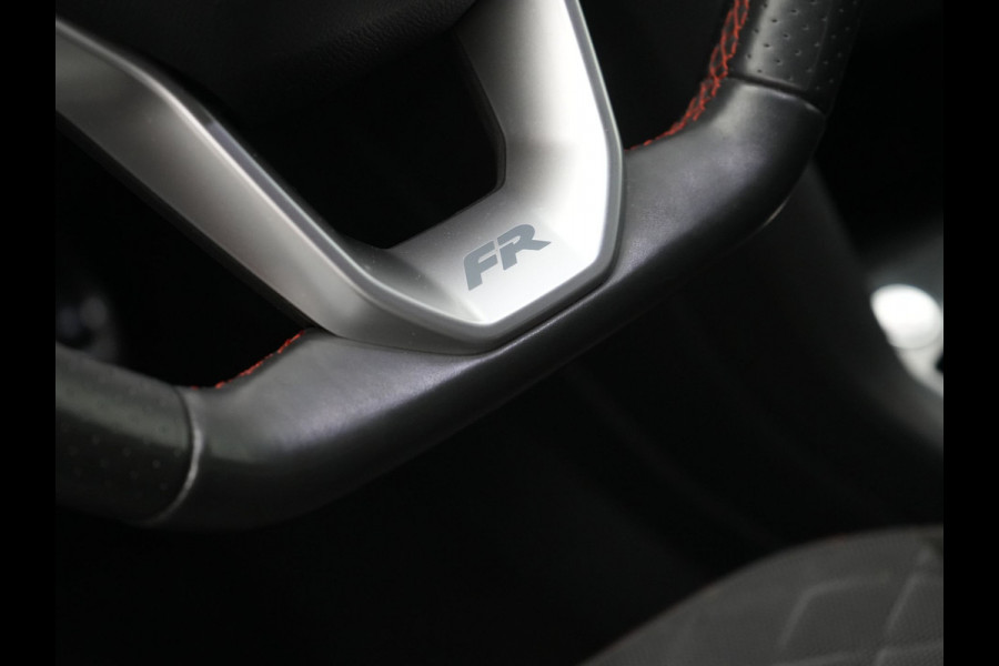 Seat Tarraco 1.4 TSI e-Hybrid FR Plug In Hybrid 245pk Dealer O.H. PHEV | Trekhaak Af Fabriek | Adaptive Cruise | 360 Camera | Alcantara Sportstoelen Memory & Verwarmd | Sfeerverlichting | Stuur Verwarmd | Keyless | Apple Carplay | Navigatie | DAB |