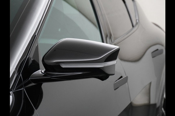 Kia Ev6 GT-Line 84 kWh - Navigatie - LED Koplampen - Stoelverkoeling - Climate Control - Adaptief Cruise Control - Lichtmetalen Velgen - Fabrieksgarantie Tot 2031