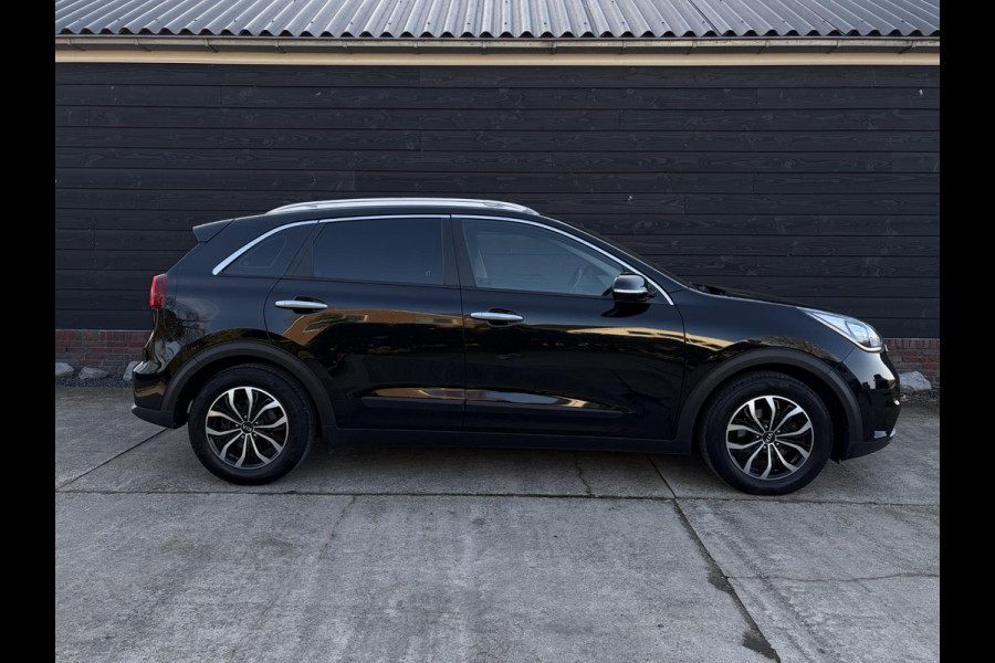 Kia Niro 1.6 GDi Hybrid DynamicLine l NAP l Camera l Trekhaak l Apple Carplay