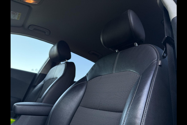 Kia Niro 1.6 GDi Hybrid DynamicLine l NAP l Camera l Trekhaak l Apple Carplay