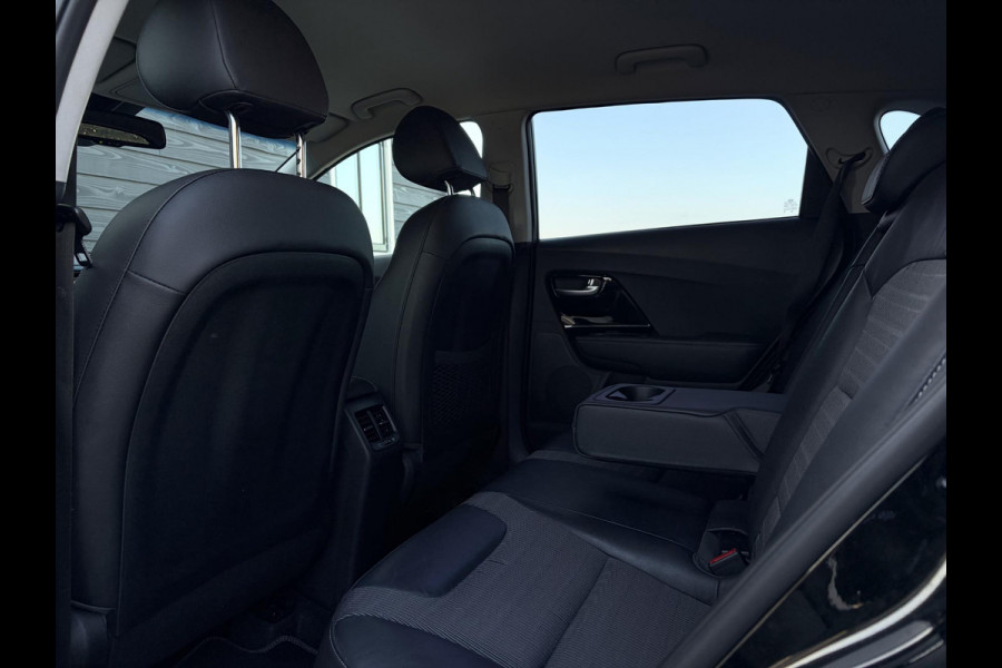 Kia Niro 1.6 GDi Hybrid DynamicLine l NAP l Camera l Trekhaak l Apple Carplay