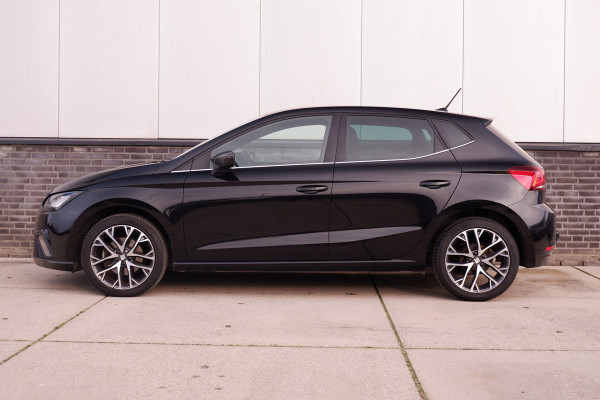 Seat Ibiza 1.0 EcoTSI Xcellence | LED | Trekhaak | Carplay | Camera | Virtual Cockpit | PDC | ACC  Climate