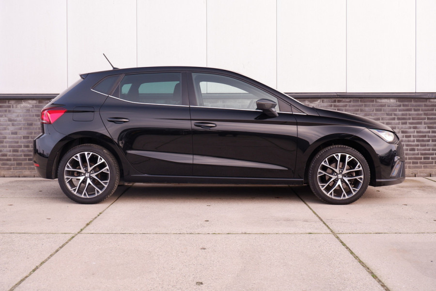 Seat Ibiza 1.0 EcoTSI Xcellence | LED | Trekhaak | Carplay | Camera | Virtual Cockpit | PDC | ACC  Climate