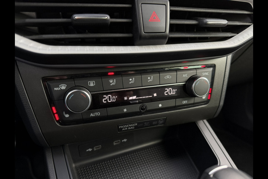 Seat Ibiza 1.0 EcoTSI Xcellence | LED | Trekhaak | Carplay | Camera | Virtual Cockpit | PDC | ACC  Climate