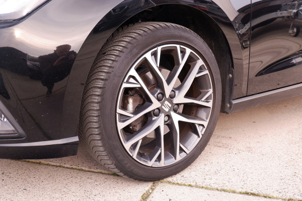 Seat Ibiza 1.0 EcoTSI Xcellence | LED | Trekhaak | Carplay | Camera | Virtual Cockpit | PDC | ACC  Climate