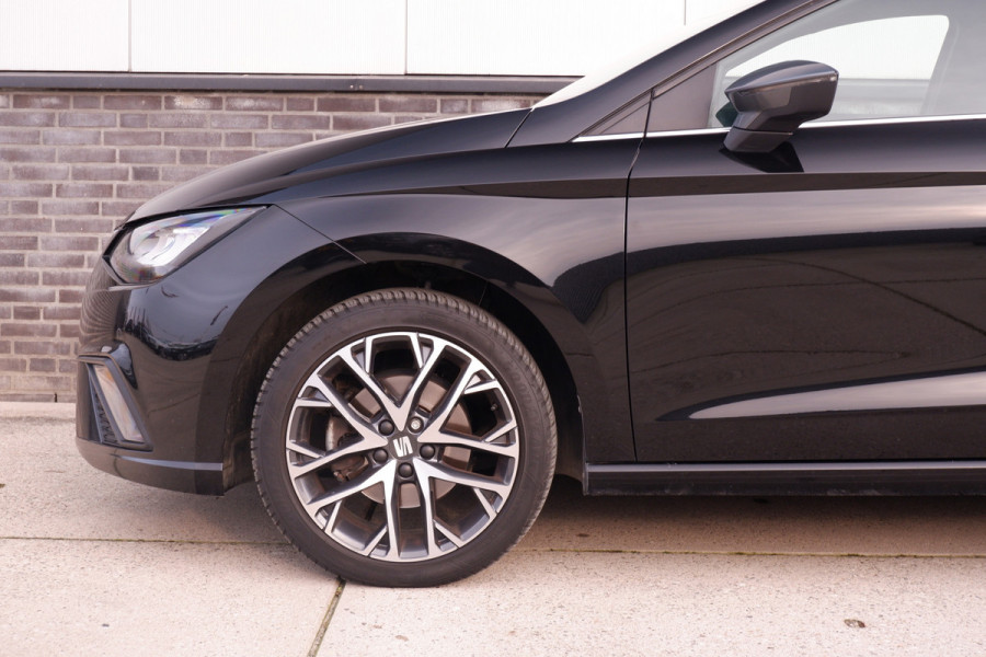 Seat Ibiza 1.0 EcoTSI Xcellence | LED | Trekhaak | Carplay | Camera | Virtual Cockpit | PDC | ACC  Climate