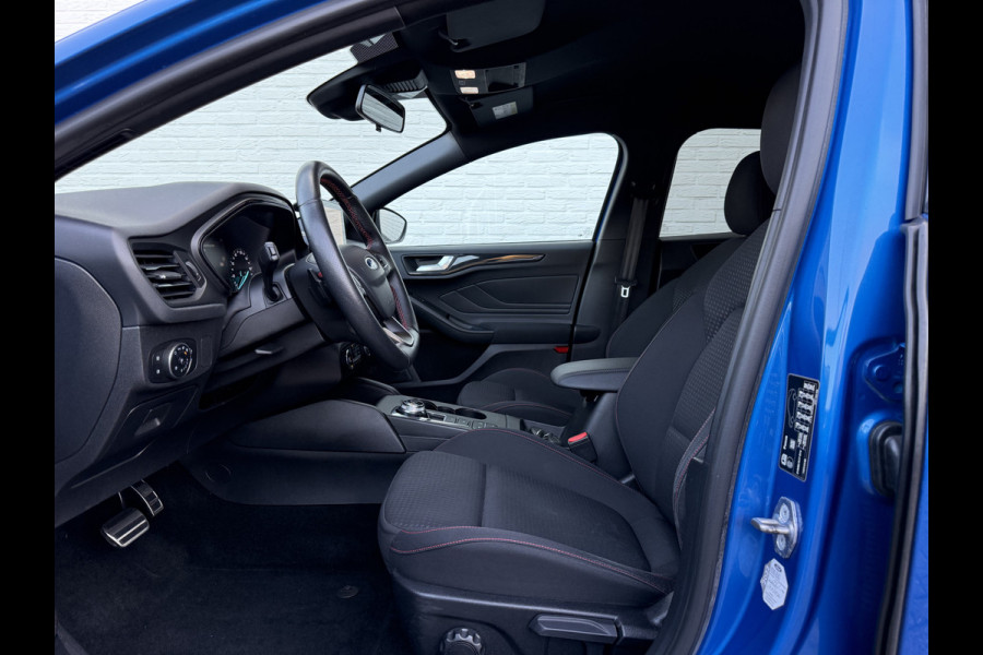 Ford FOCUS Wagon 1.5 EcoBoost ST Line Business | Trekhaak | CarPlay | Camera | Winter-Pakket