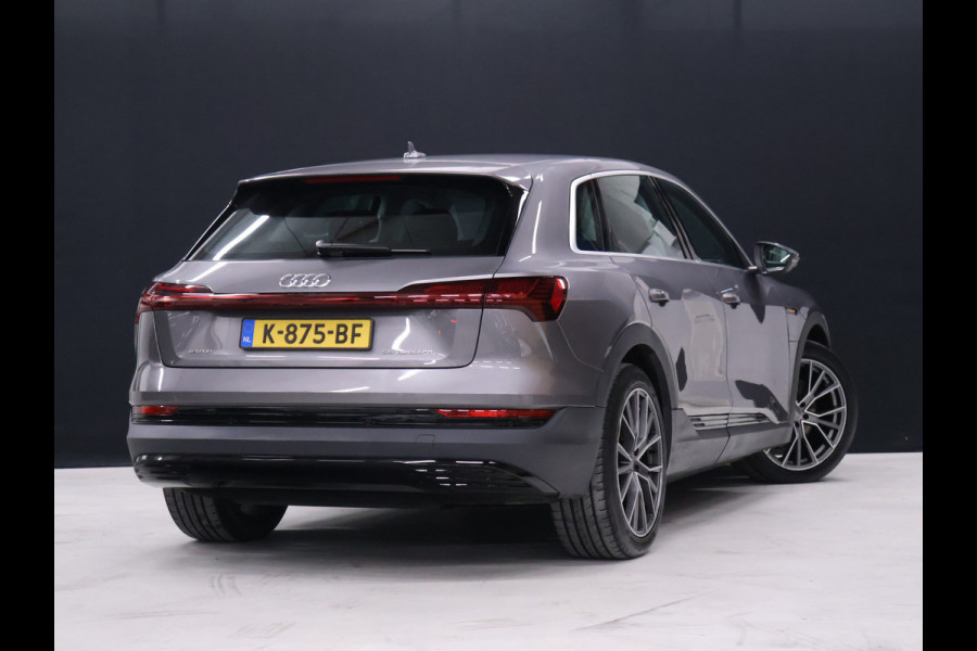 Audi e-tron 55 quattro edition 95 kWh Sport [LUCHTVERING, BLUETOOTH TELEFOON, PDC V+A, CRUISE CONTROL, CLIMATE CONTROL, LANE ASSIST, ELEKTRISCHE ACHTERKLEP, LED KOPLAMPEN, NIEUWSTAAT]