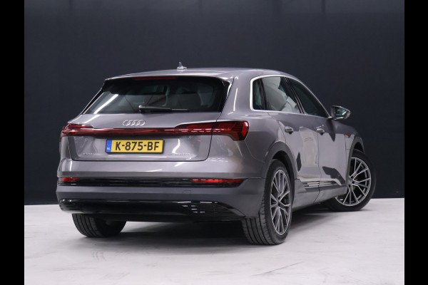 Audi e-tron 55 quattro edition 95 kWh Sport [LUCHTVERING, BLUETOOTH TELEFOON, PDC V+A, CRUISE CONTROL, CLIMATE CONTROL, LANE ASSIST, ELEKTRISCHE ACHTERKLEP, LED KOPLAMPEN, NIEUWSTAAT]