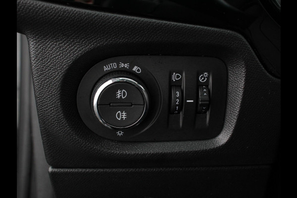 Opel Corsa 1.2 100pk Turbo Edition Navigatie Apple Carplay/Android Auto Airco Dab Cruise Control