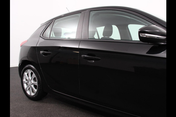Opel Corsa 1.2 100pk Turbo Edition Navigatie Apple Carplay/Android Auto Airco Dab Cruise Control
