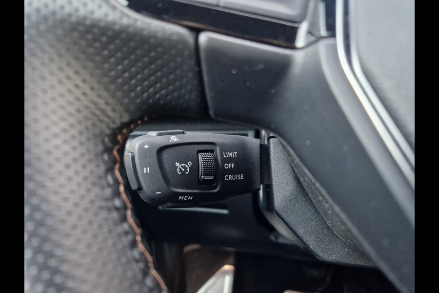 Peugeot 5008 1.2 EAT8 130Pk GT- Line /1e eigenaar /Stoelverwarming /7 Persoons