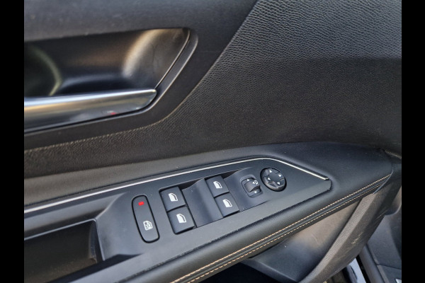 Peugeot 5008 1.2 EAT8 130Pk GT- Line /1e eigenaar /Stoelverwarming /7 Persoons