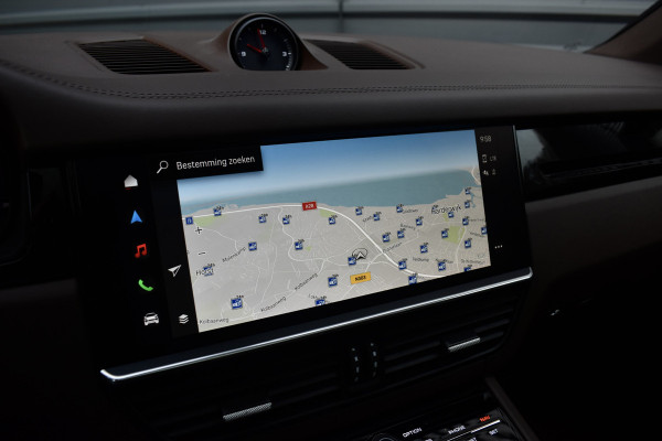 Porsche Cayenne Coupé 3.0 E-Hybrid 462pk Platinum Edition SportDesign | Pano | ACC | Trekhaak | 22'' Wielen | Bose | Achterasbesturing | Stoelventilatie | Sportuitlaat |