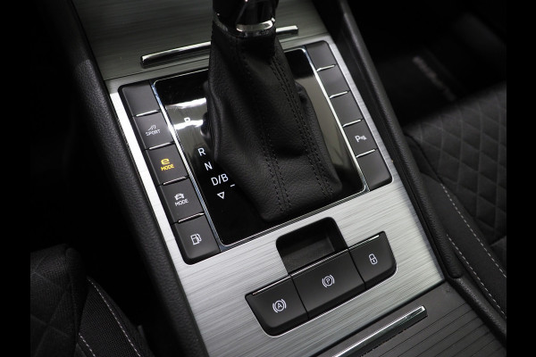Škoda Superb Combi 1.4 TSI iV 218PK Style | Trekhaak | Adaptive Cruise | Virtual | Stoelverwarming | DAB | PDC | Carplay