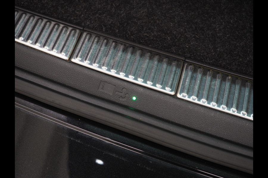 Škoda Superb Combi 1.4 TSI iV 218PK Style | Trekhaak | Adaptive Cruise | Virtual | Stoelverwarming | DAB | PDC | Carplay