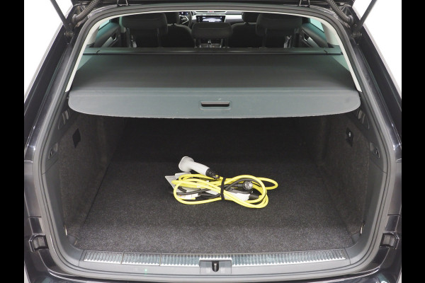 Škoda Superb Combi 1.4 TSI iV 218PK Style | Trekhaak | Adaptive Cruise | Virtual | Stoelverwarming | DAB | PDC | Carplay