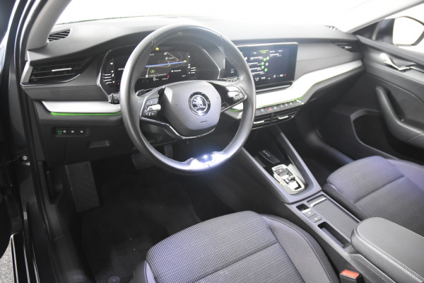 Škoda Octavia Combi 1.0 e-TSI Ambition DSG *1ste Eigenaar*Navigatie*Trekhaak*Parkassist*