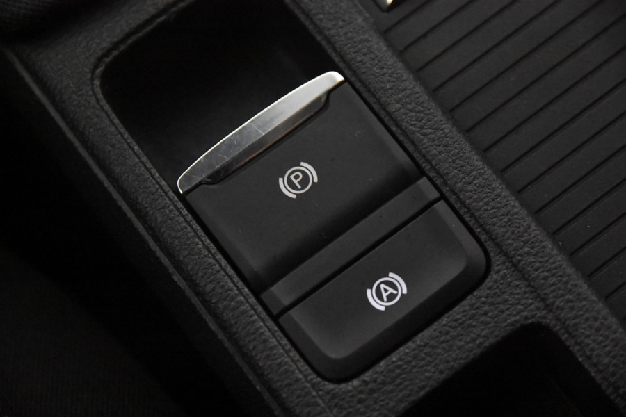 Škoda Octavia Combi 1.0 e-TSI Ambition DSG *1ste Eigenaar*Navigatie*Trekhaak*Parkassist*