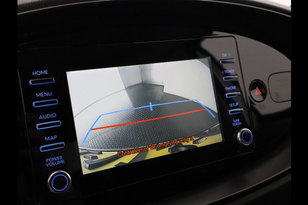 Toyota Aygo X 1.0 VVT-i MT Play Bi-Tone | Apple Carplay & AndroidAUTO | Camera | Privacy Glass |