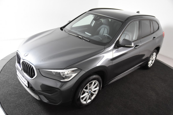BMW X1 sDrive18i X-Line *1ste Eigenaar*Leer*Navigatie*Stoelverwarming*