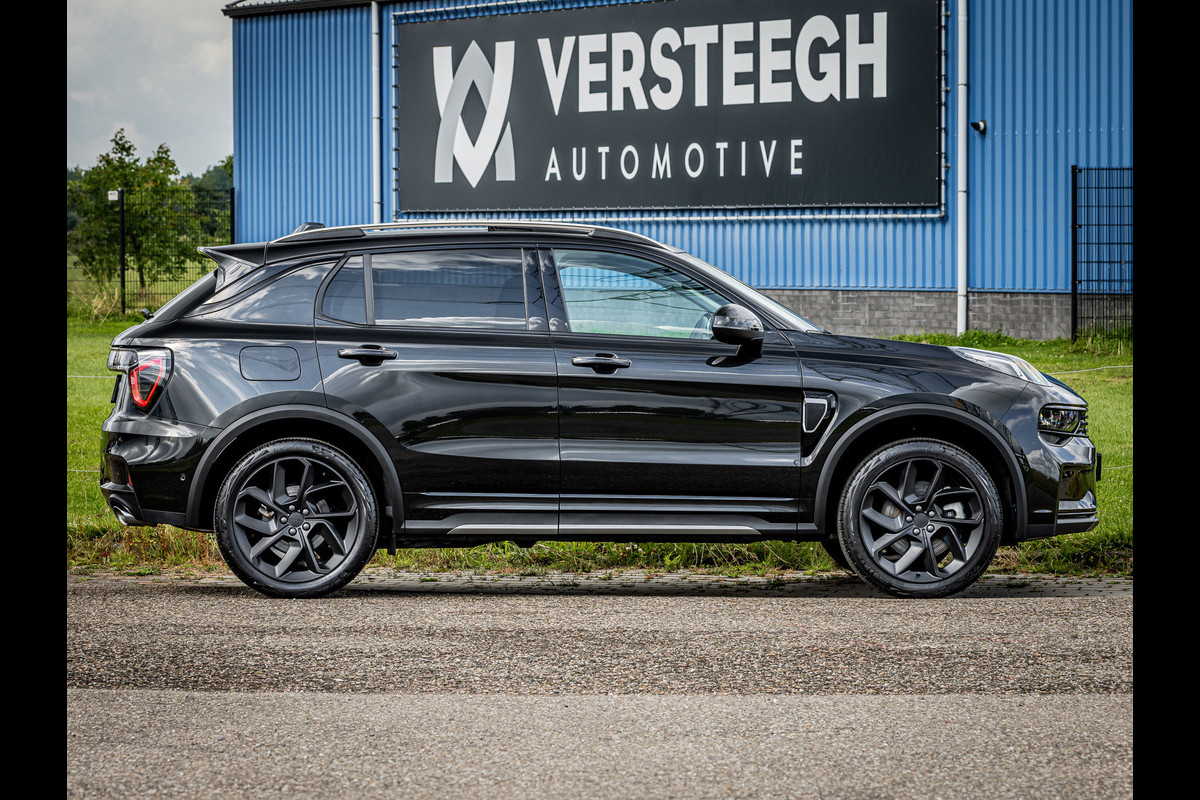 Lynk & Co 01 1.5 Plug-In Hybrid 262pk BLACKED OUT | 360 Camera | Panoramadak