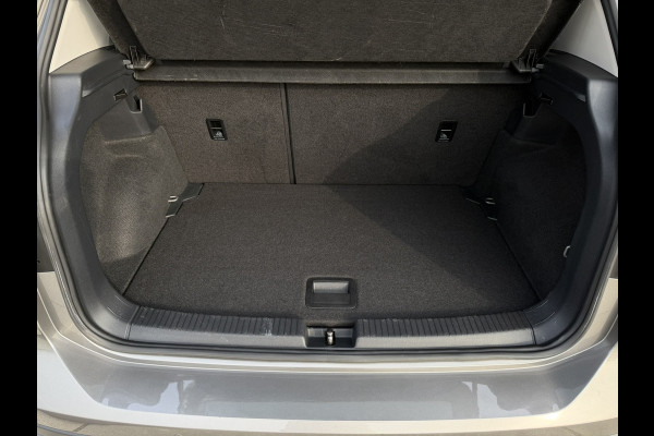 Volkswagen T-Cross 1.0 TSI Style | Trekhaak | Carplay | LED | Camera