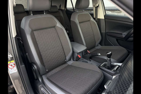 Volkswagen T-Cross 1.0 TSI Style | Trekhaak | Carplay | LED | Camera