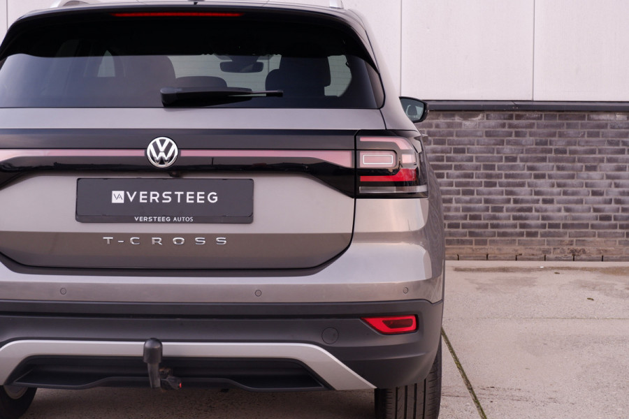 Volkswagen T-Cross 1.0 TSI Style | Trekhaak | Carplay | LED | Camera