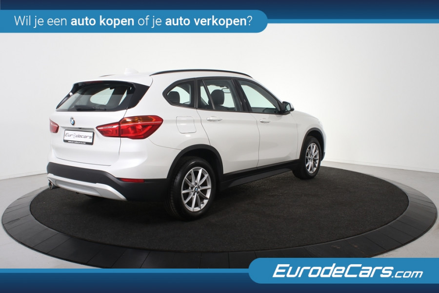 BMW X1 sDrive16d Sportline *1ste Eigenaar*Navigatie*Trekhaak*Camera*