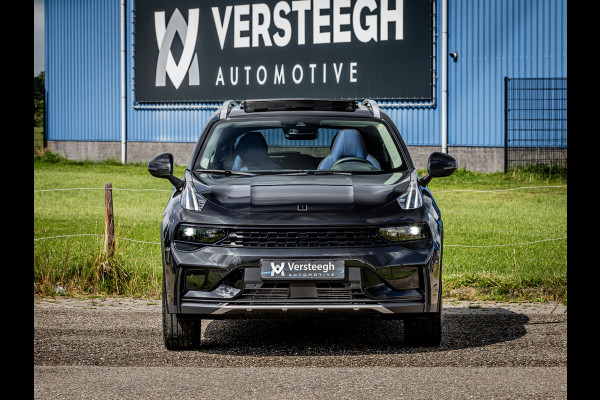 Lynk & Co 01 1.5 Plug-In Hybrid 262pk BLACKED OUT | 360 Camera | Panoramadak