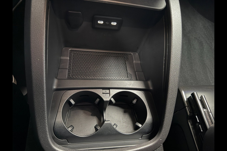 Mercedes-Benz Eqv 300 L2 - 8-pers AMG Facelift - Inter. & Exterieur pakket - 360 - Elec. deuren - Vol Opties - Incl. Garantie