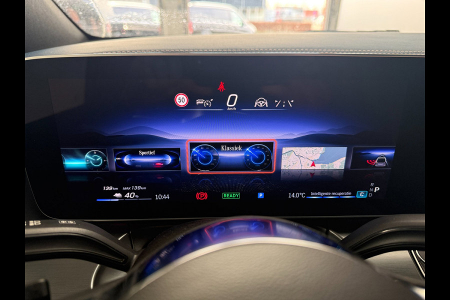 Mercedes-Benz Eqv 300 L2 - 8-pers AMG Facelift - Inter. & Exterieur pakket - 360 - Elec. deuren - Vol Opties - Incl. Garantie