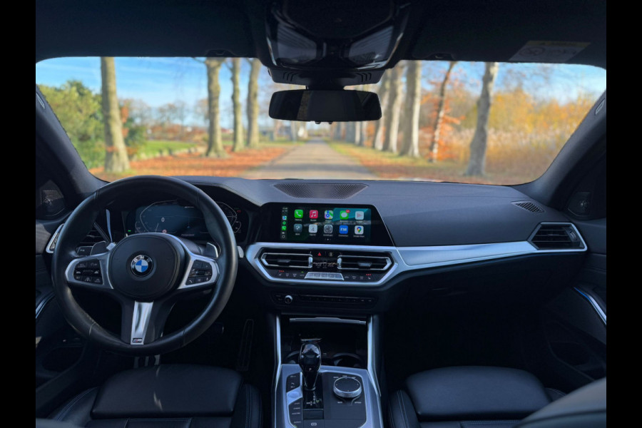 BMW 3-serie 330e M Sport |Head-Up|H&K|Pano|Laser|Driving ass|