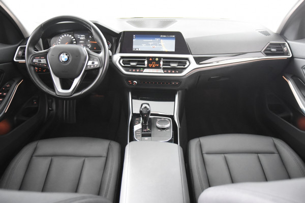 BMW 3 Serie Touring *1ste Eigenaar*Navigatie*Leer*Stoelverwarming*Carplay* 318i