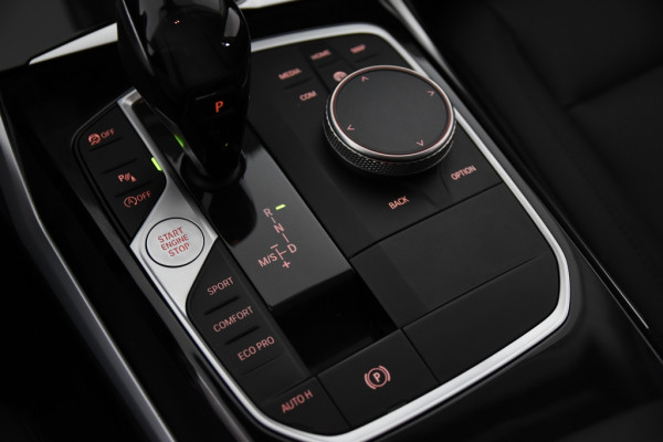 BMW 3 Serie Touring *1ste Eigenaar*Navigatie*Leer*Stoelverwarming*Carplay* 318i