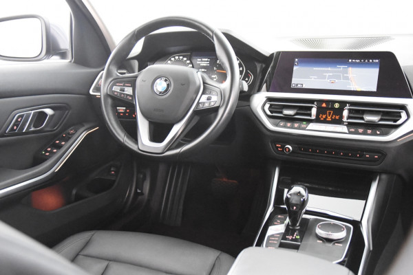 BMW 3 Serie Touring *1ste Eigenaar*Navigatie*Leer*Stoelverwarming*Carplay* 318i