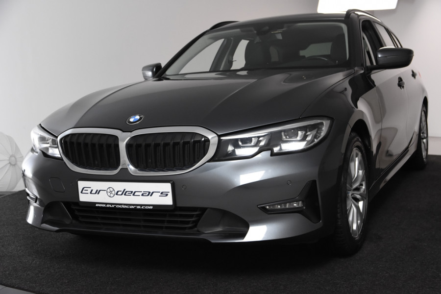 BMW 3 Serie Touring *1ste Eigenaar*Navigatie*Leer*Stoelverwarming*Carplay* 318i