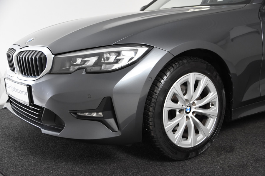 BMW 3 Serie Touring *1ste Eigenaar*Navigatie*Leer*Stoelverwarming*Carplay* 318i