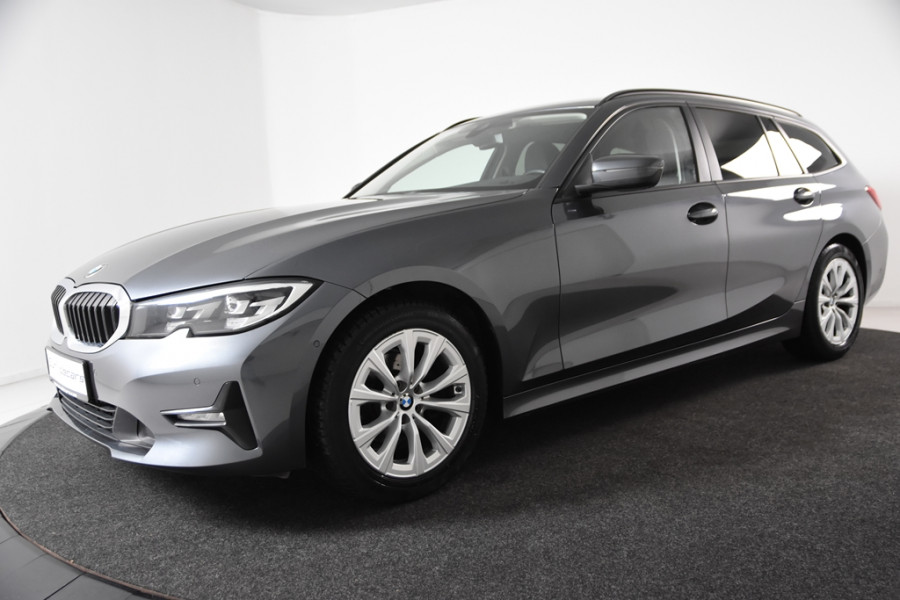 BMW 3 Serie Touring *1ste Eigenaar*Navigatie*Leer*Stoelverwarming*Carplay* 318i