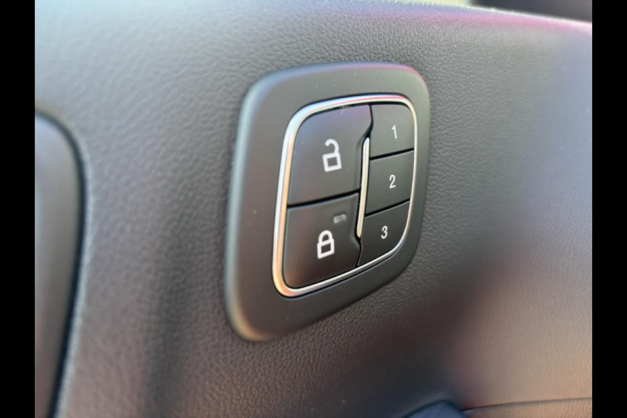 Ford Kuga 2.5 PHEV Vignale 225pk | Afneembare Trekhaak | Winter Pack | Camera | Leder | Bang&Olufsen